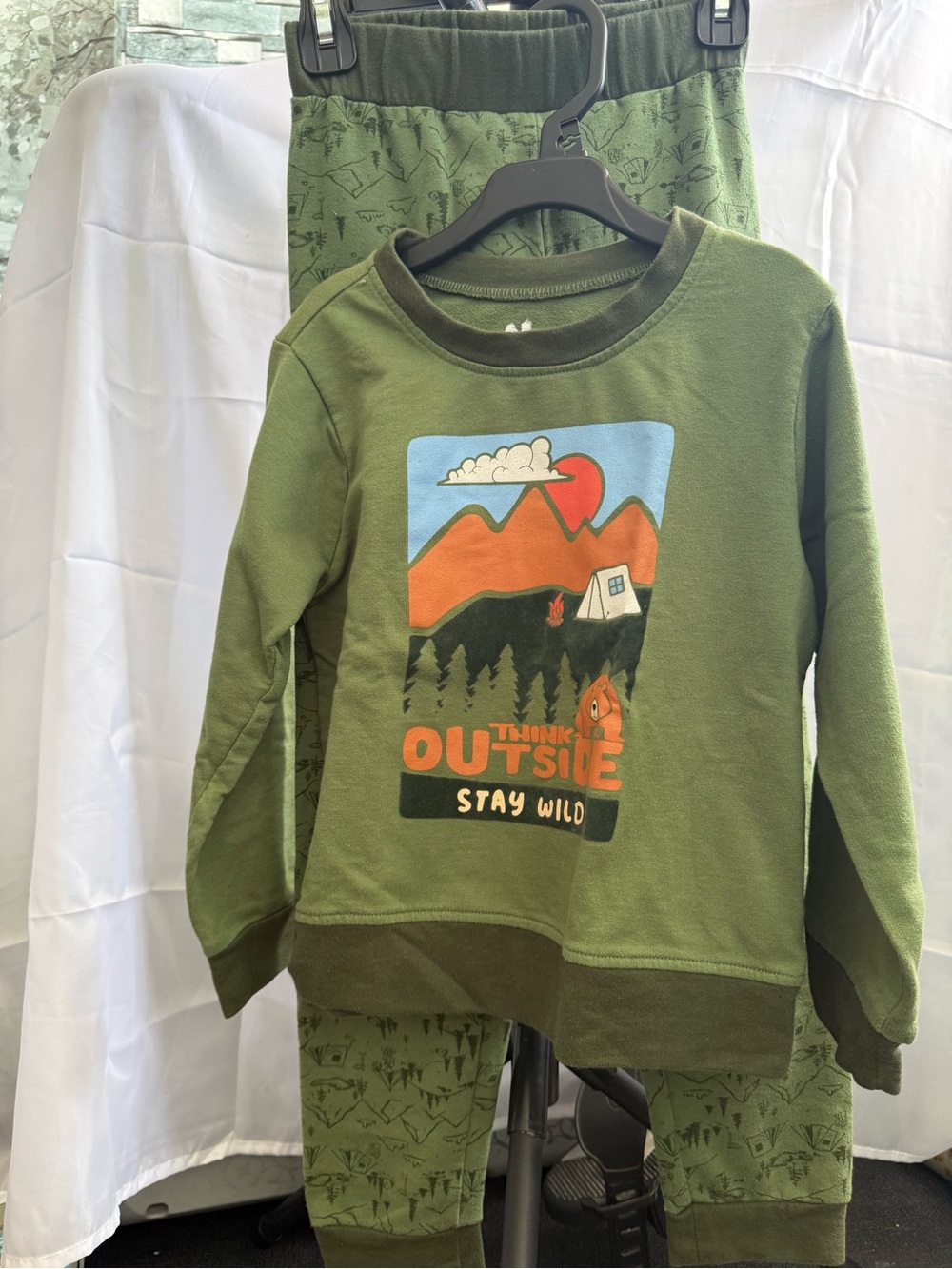 👦 4 for $10 (2 pcs) Olive Green Kids Graphic Sweatshirt - 'Think Outside'
